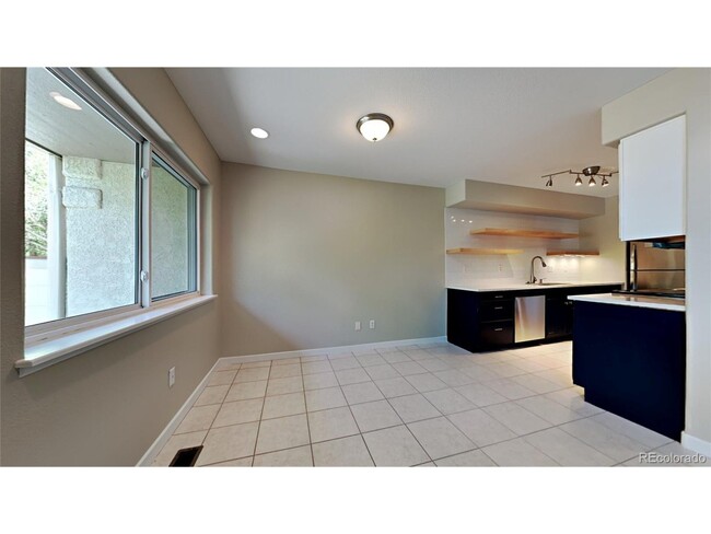 Photo - Refined Louisville Townhome — Garage, Gas ...