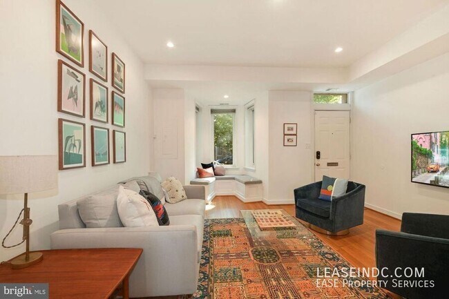 Foto del edificio - 1830 8th St NW