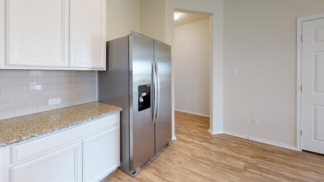 Foto del edificio - 137 Spotted Rail Rdg