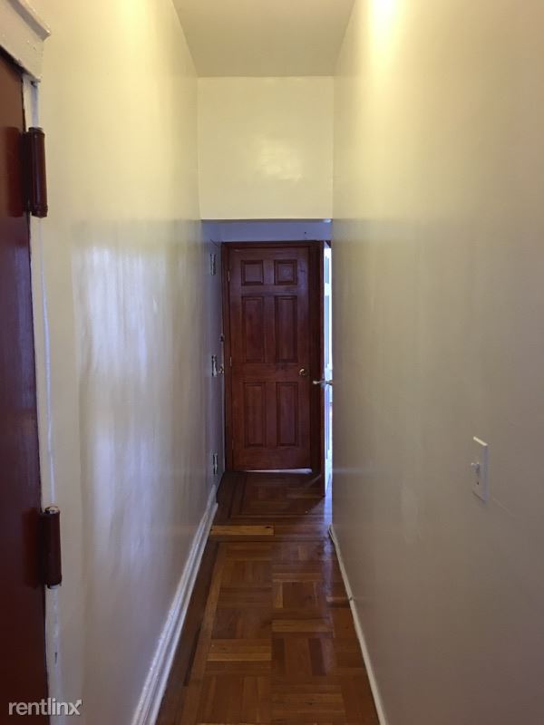 Building Photo - 386 Myrtle Ave
