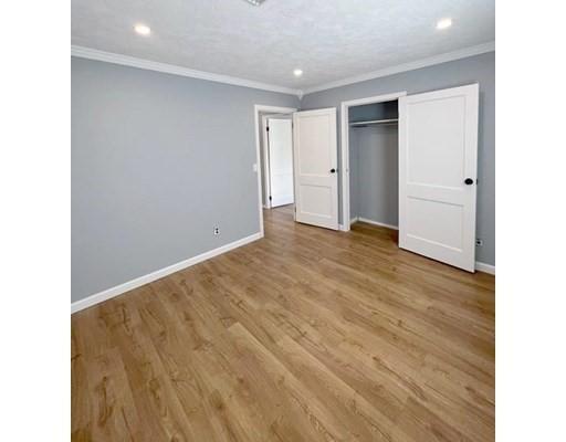 Building Photo - 2 bedroom in Melrose MA 02176