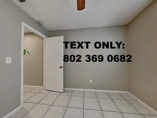 Foto del edificio - 1041 Bridlewood Way