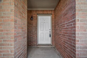Building Photo - 4719 Silver Spruce Ln