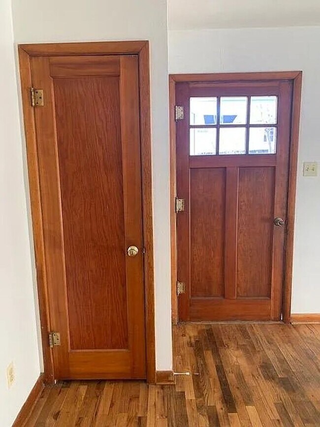 Foto del edificio - 1 Bedroom Apartment Available Now!