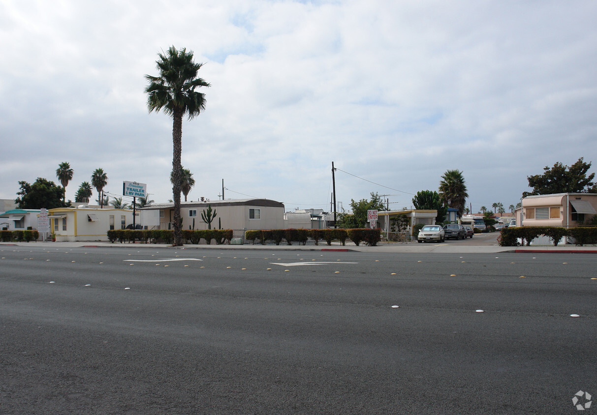 Foto del edificio - Broadway Mobile Home Park