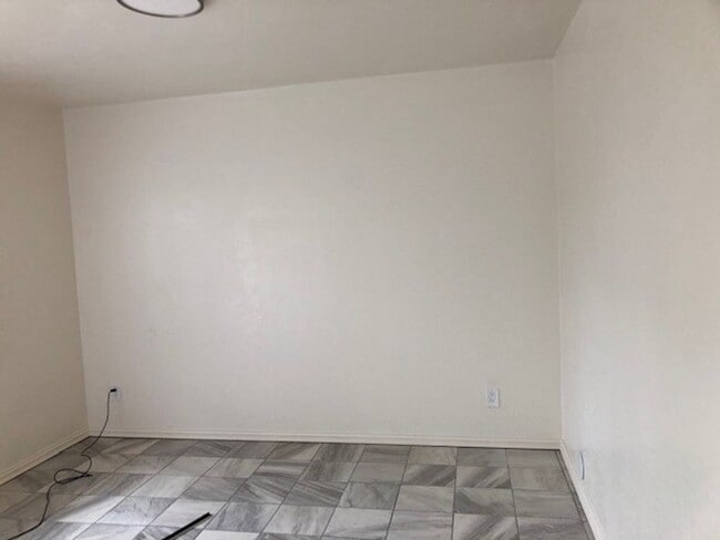 Foto del edificio - 1421 Florence Ln