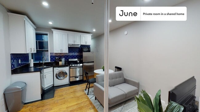 Building Photo - Room in Shared 3 bed/1 bath home in Upper West Side
