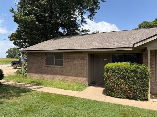 Photo - 1657 W Pleasant Grove Road Unit C Apartment