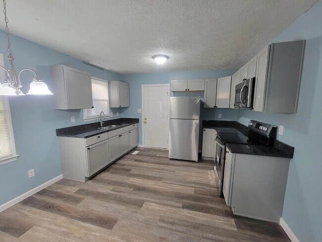 Foto del edificio - 9313 Oak Meadow Ct