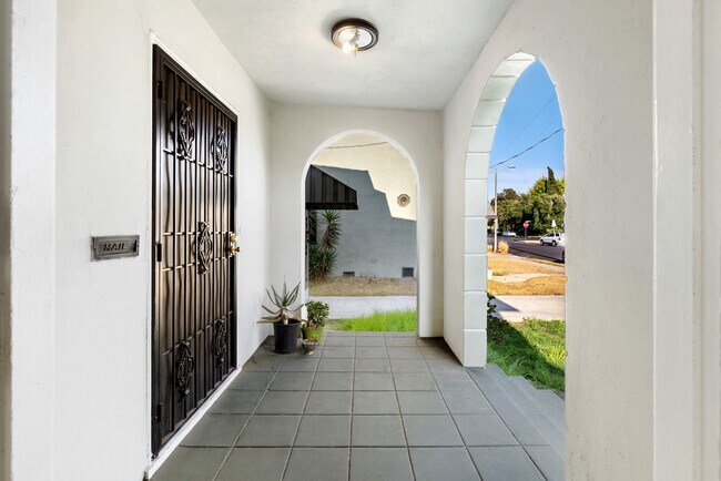 Foto del edificio - 2267 W 20th St