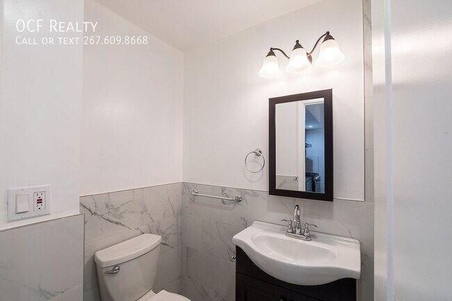 Foto del edificio - 1726 Pine St