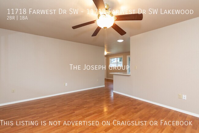 Foto del edificio - Beautiful 2BD/1BA Unit in Duplex Set On A ...