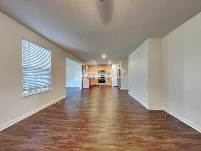 Building Photo - 1382 Apple Farm Drive