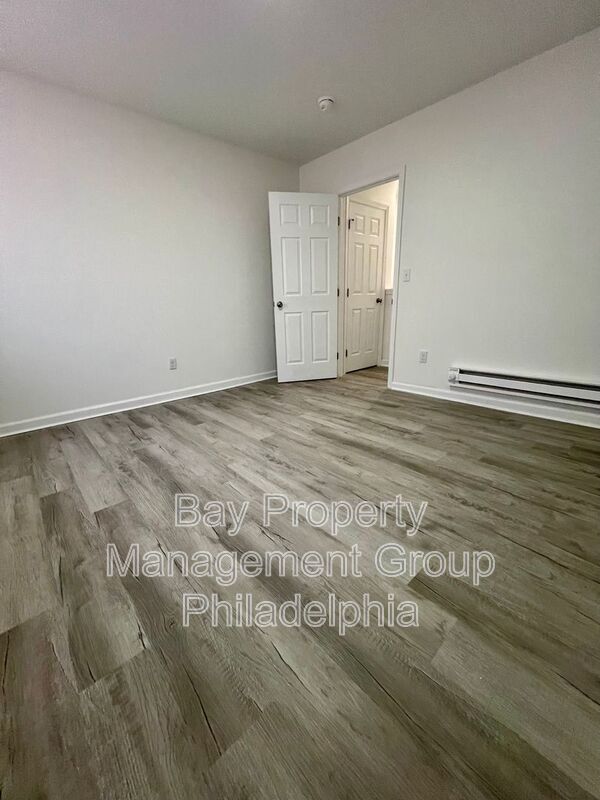 Building Photo - 2312 Greenwich St