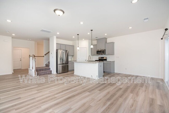 Building Photo - 2795 Yeager Dr NW