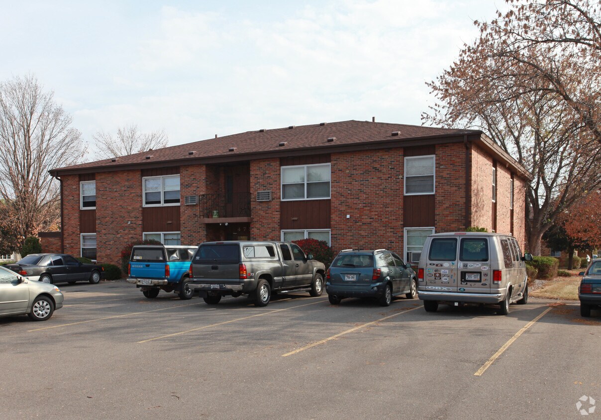 475 Walter St, Prescott, WI 54021 Apartments in Prescott, WI