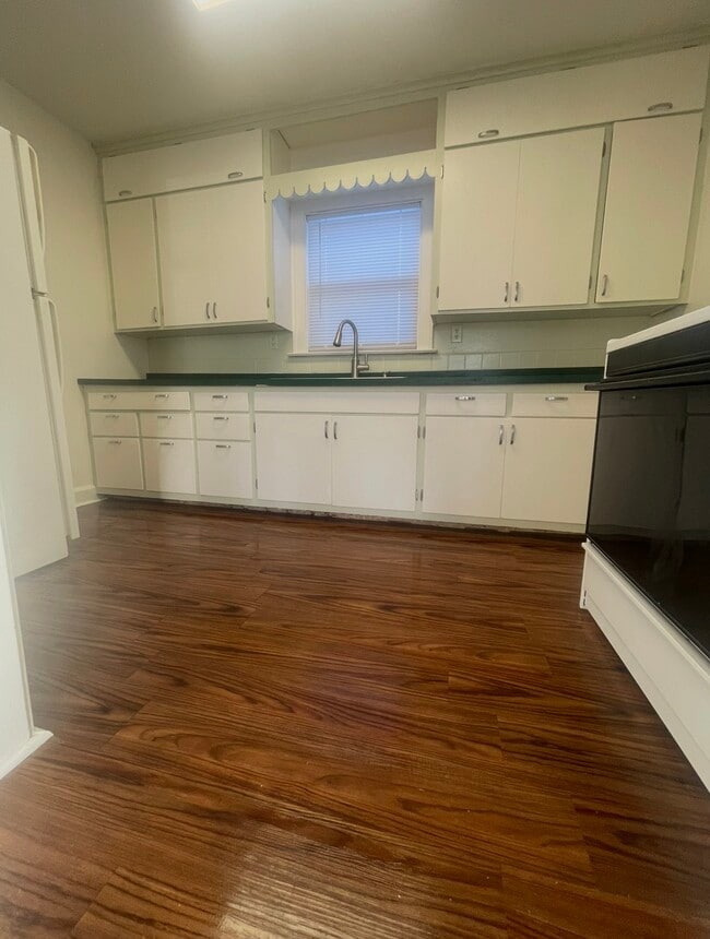 Building Photo - 2626 Newman Rd