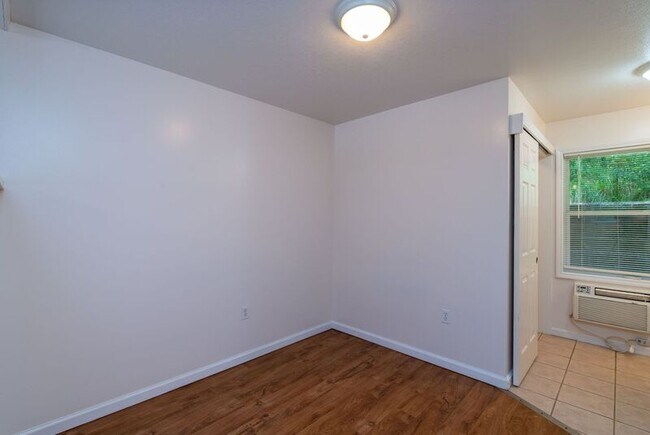 Building Photo - 145 Citadel Dr
