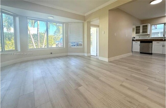 Foto del edificio - 716 NE 7th St