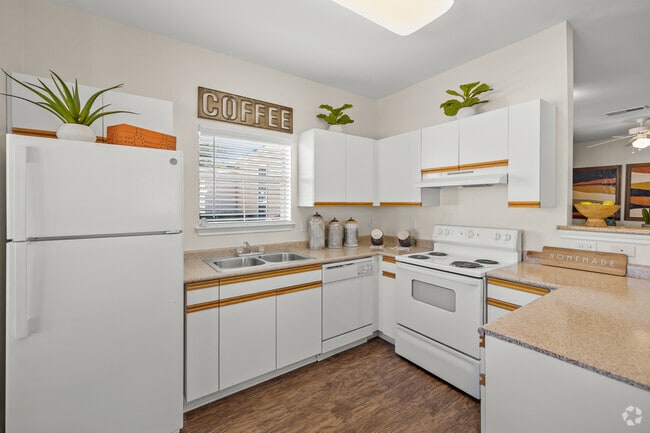 2 habitaciones, 2 baños, 1035 pies cuadrados, cocina - Silverton Village