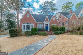 Building Photo - 1189 Reeder Cir NE