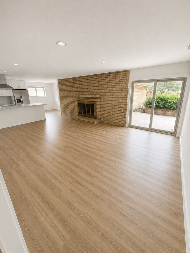 Foto del edificio - 3127 Chapel Downs Dr