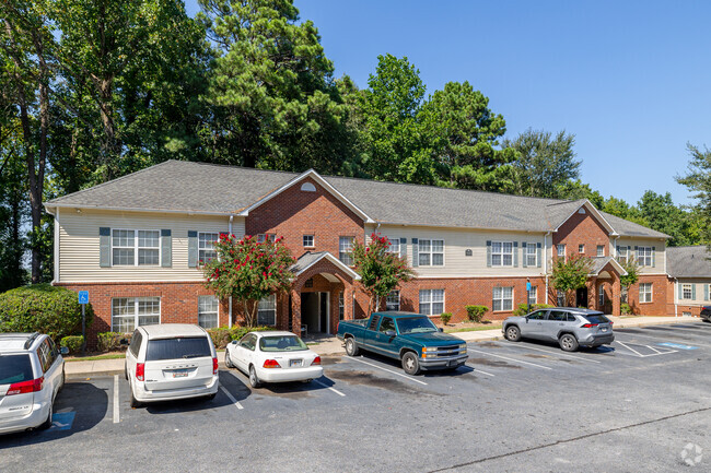 Building Photo - Heritage Greene Apartments