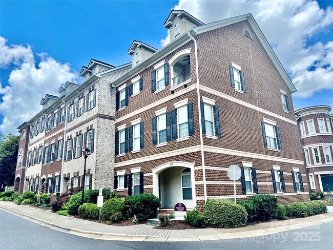 Foto del edificio - 1948 Winpole Ln