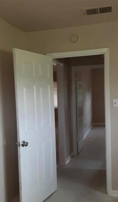 Building Photo - 140 Henderson St