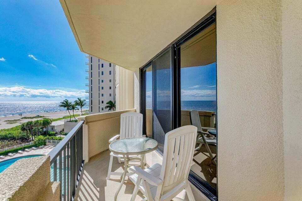 Primary Photo - 2800 N Ocean Dr