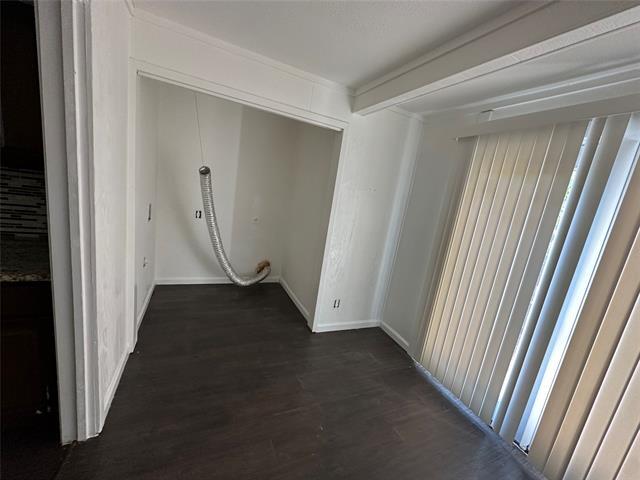 Foto del edificio - 4612 Emerson St