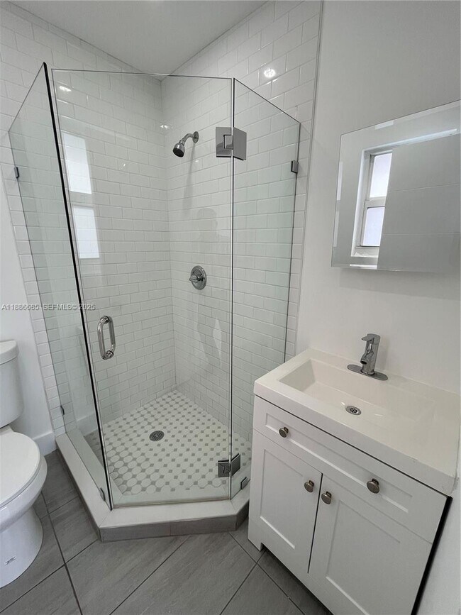 Foto del edificio - 1719 NW 1st St