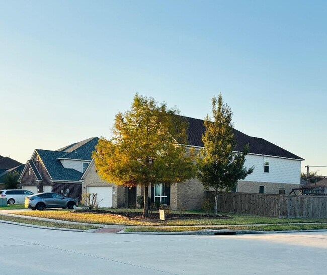 Foto del edificio - 9947 Valance Way