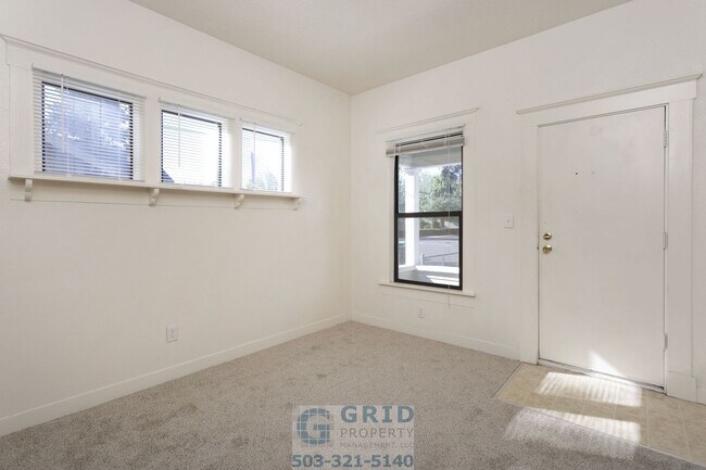 Foto del edificio - 2 Bedroom Home Available in Southeast Port...