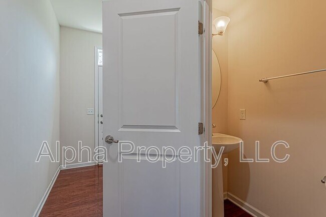 Foto del edificio - 308 Corday Ln