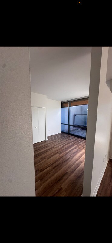 Foto del edificio - 923 W Weed St