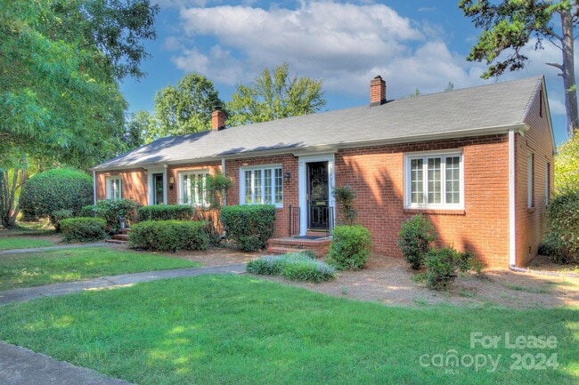 Building Photo - 1830 Jameston Dr