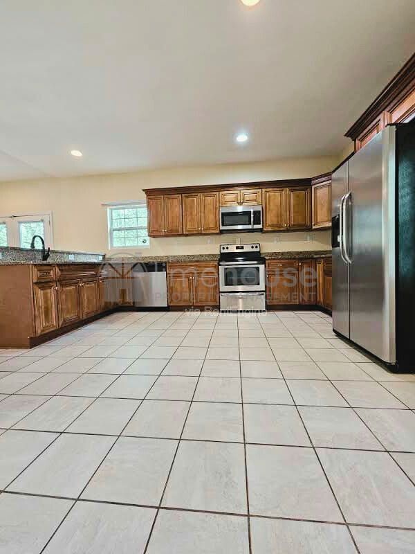 Foto del edificio - 1408 Colon Ave