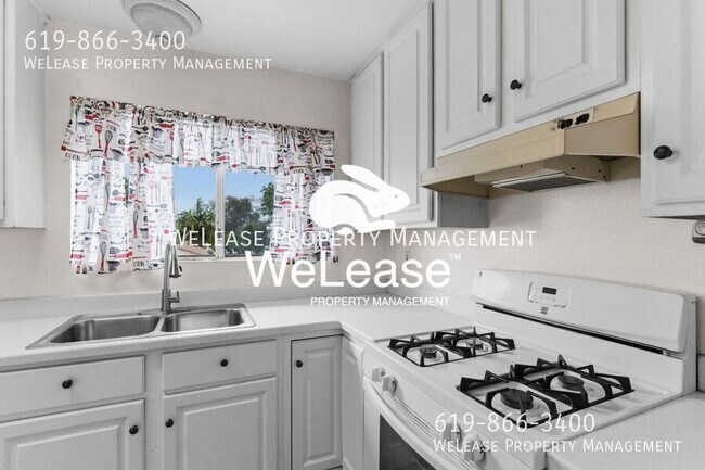 Foto del edificio - 4583 Beverly Glen Dr