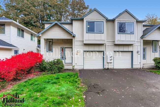Lovely 3 bedroom home in West Linn! **BEST REDUCED PRICE to $2,350** - Lovely 3 bedroom home in West Linn! **BEST REDUCED PRICE to $2,350**