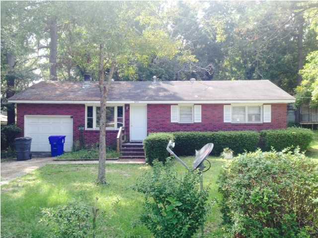 Photo - 5471 Attaway St (North Charleston, SC)