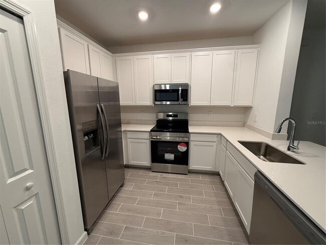 Building Photo - 3674 SE 37th Ct