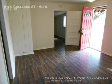 Building Photo - 645 Columbia St NE