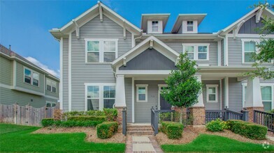 Building Photo - 17019 Canosa Dr