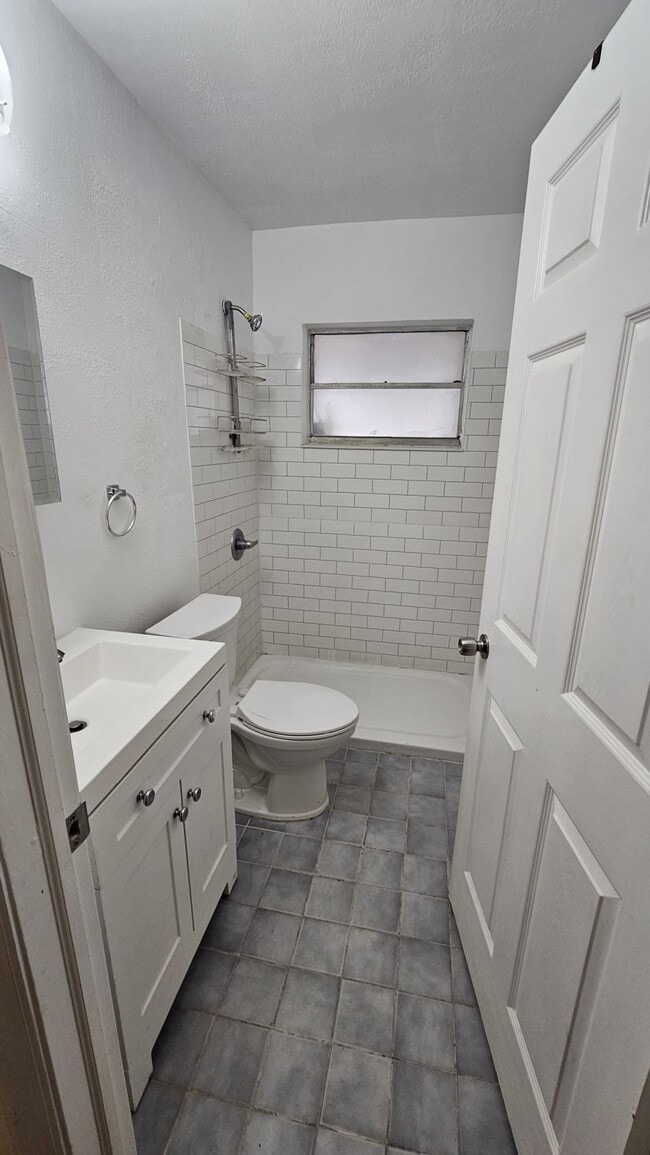 Foto del edificio - 3201 SW 98th Ave