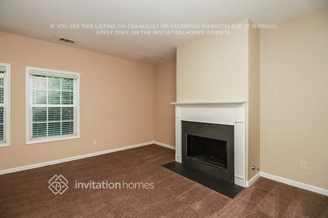 Building Photo - 3021 Leatherleaf Tr