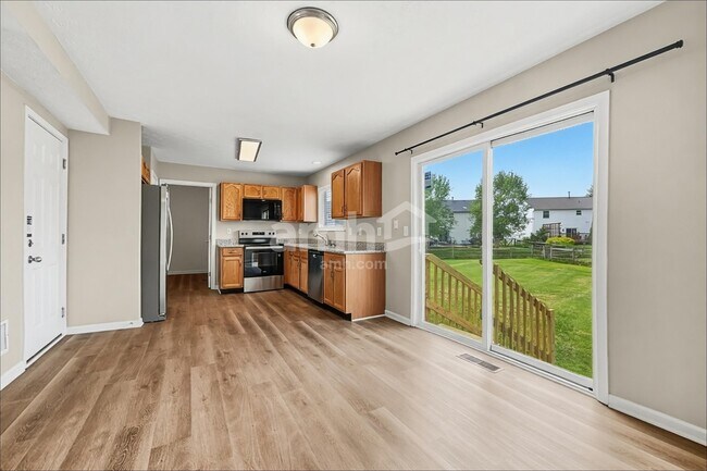 Foto del edificio - 233 Saddle Creek Ln