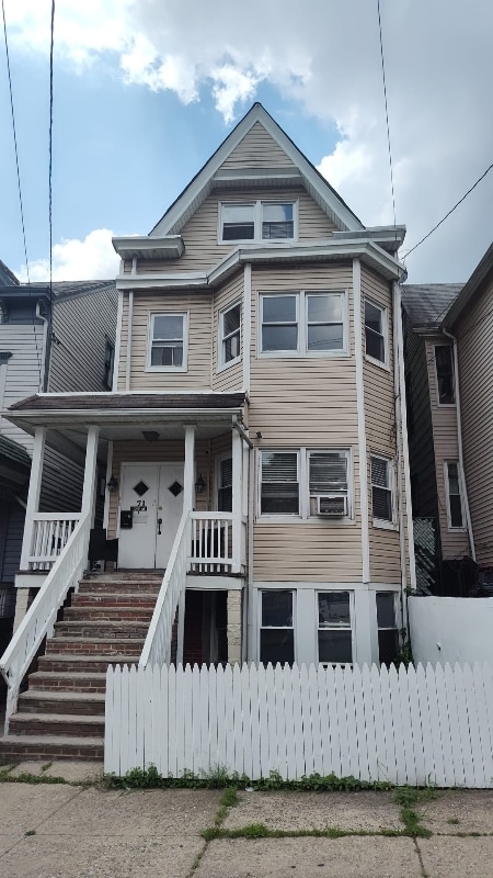 Building Photo - 71 Haledon Ave