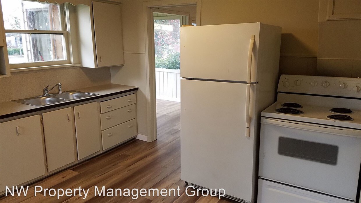 Building Photo - 2 br, 1 bath House - 14805 Smokey Point Blvd.