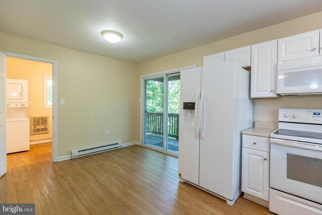 Foto del edificio - 160 Greenwood Rd